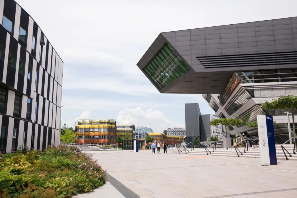 Instalaciones del centro FP La Sagra – Virgen